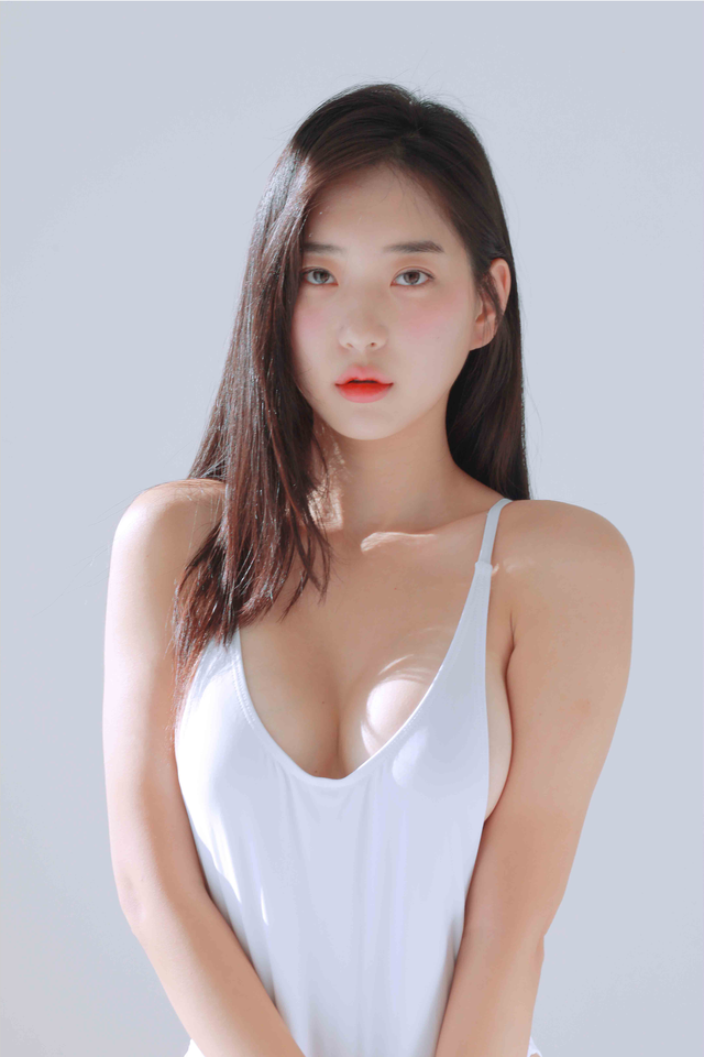 Shin Jae Eun siêu mẫu nội y gợi tình nhất xứ sở kim chi